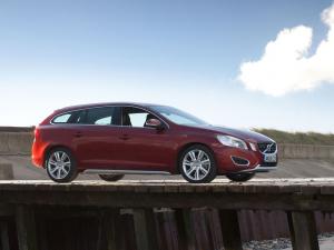 Volvo V60 D3 2010 года (UK)